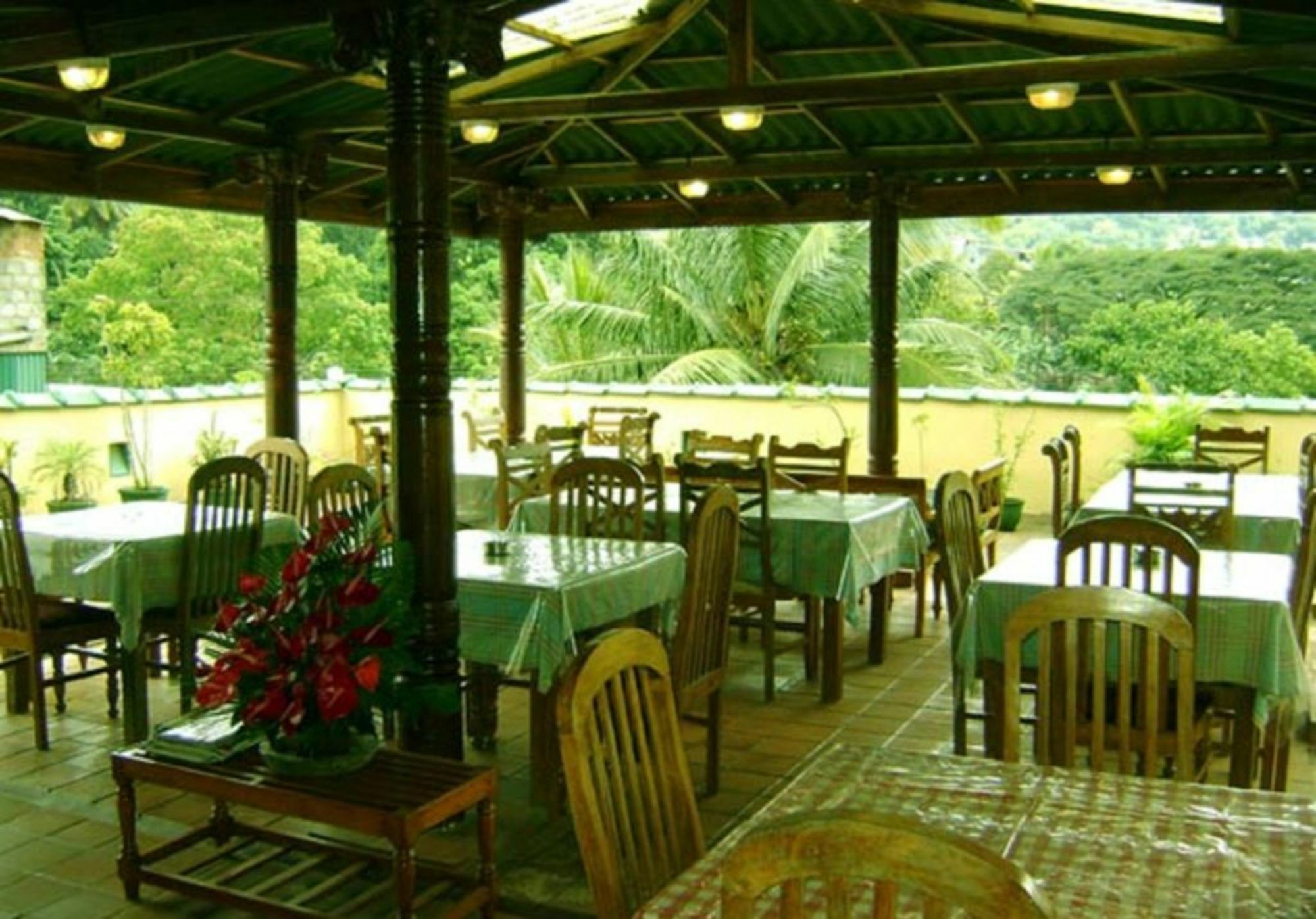 Palm Garden Home Stay Deiyannewela Luaran gambar